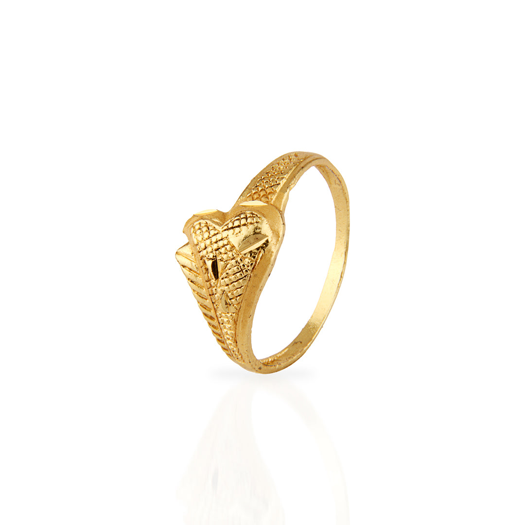 Classic Gold Heart & Leaf Motif Ring