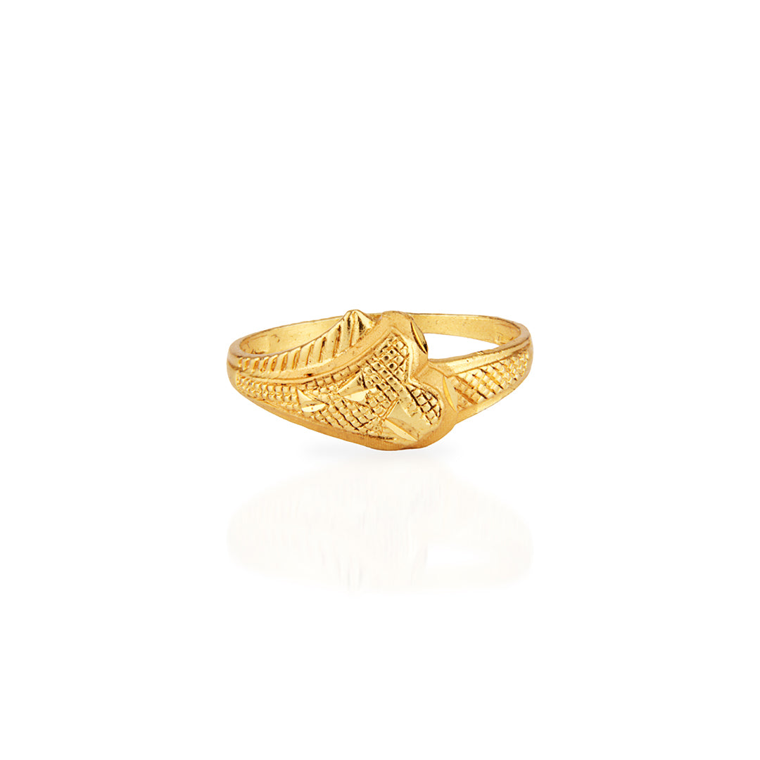 Classic Gold Heart & Leaf Motif Ring